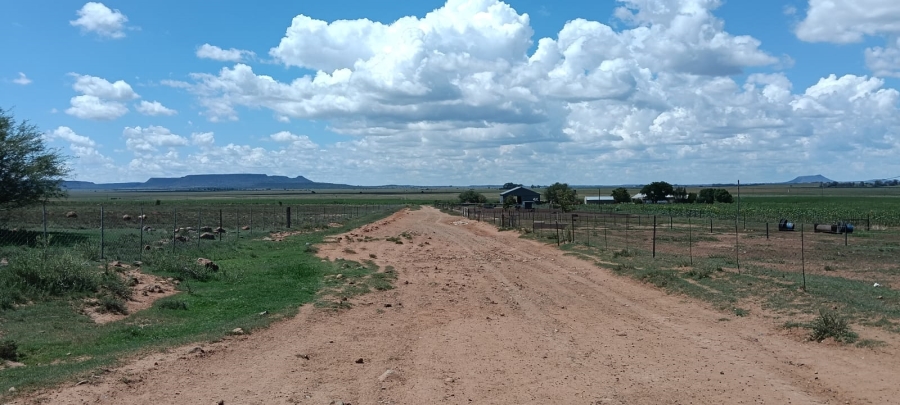 3 Bedroom Property for Sale in Bloemfontein Rural Free State